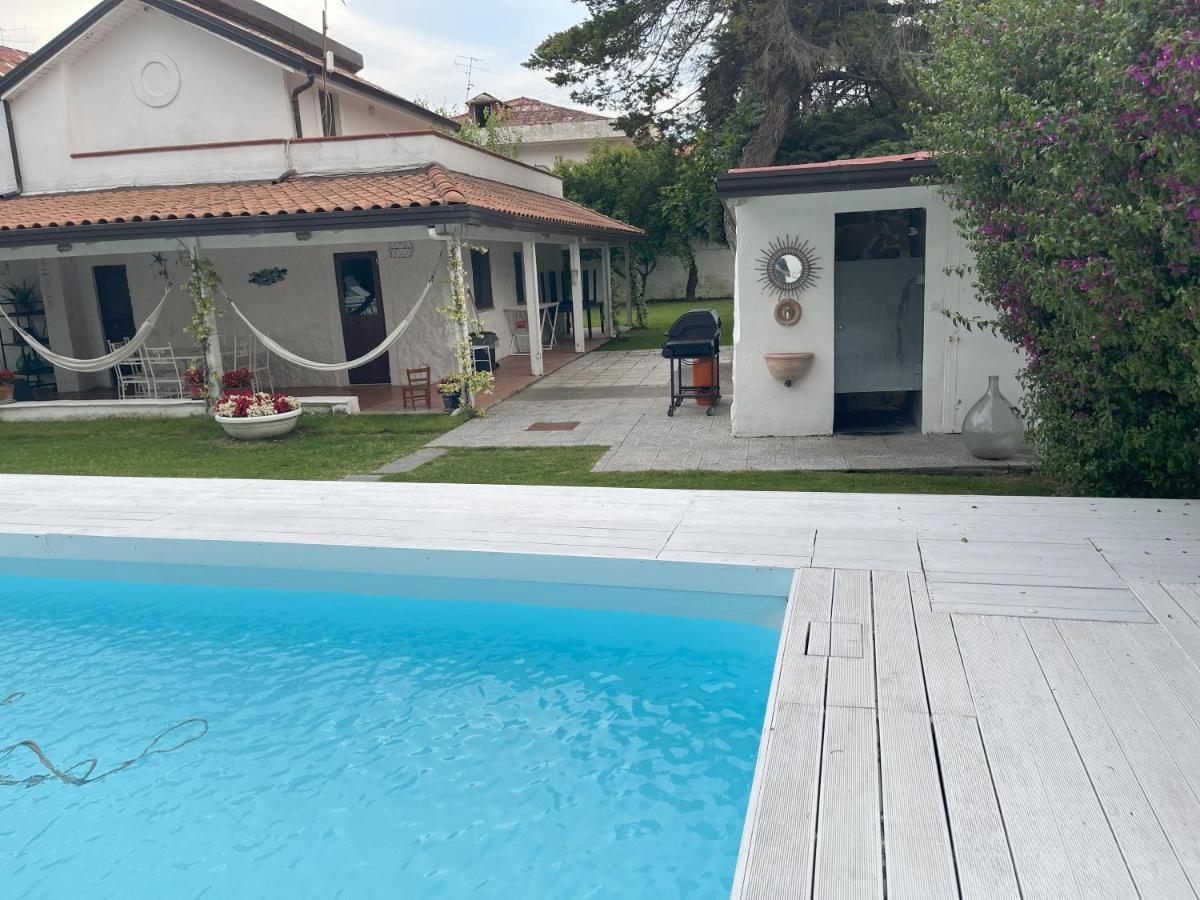 Villa Avvocato Catapano ปอนเตกัญญาโน ภายนอก รูปภาพ