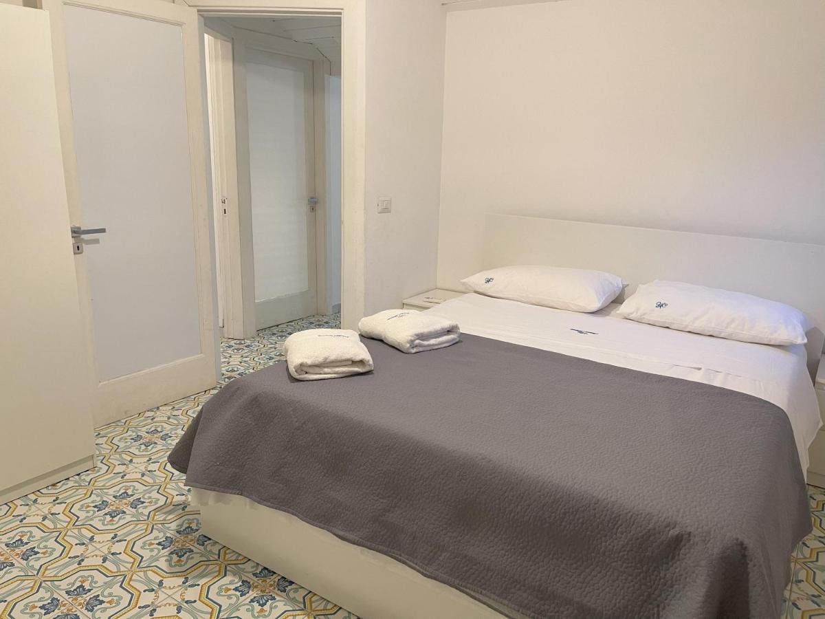 Villa Avvocato Catapano ปอนเตกัญญาโน ภายนอก รูปภาพ