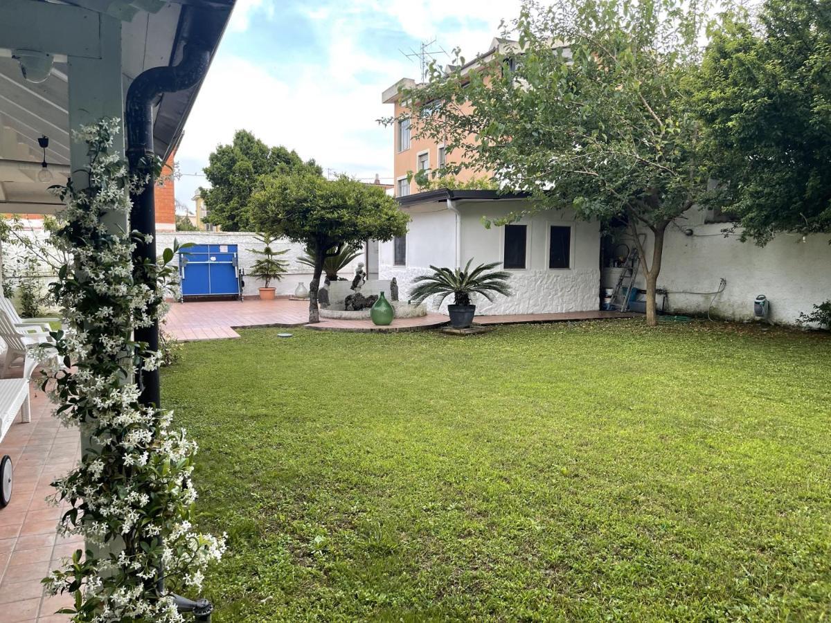 Villa Avvocato Catapano ปอนเตกัญญาโน ภายนอก รูปภาพ