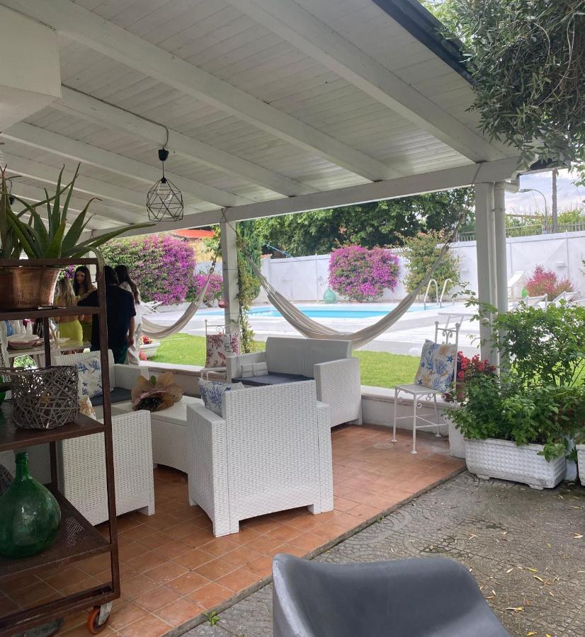 Villa Avvocato Catapano ปอนเตกัญญาโน ภายนอก รูปภาพ