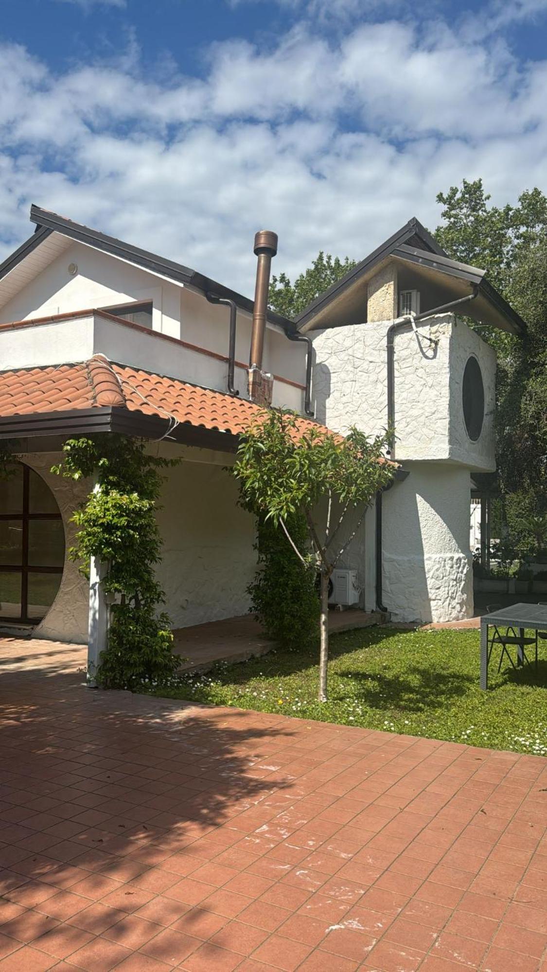 Villa Avvocato Catapano ปอนเตกัญญาโน ภายนอก รูปภาพ
