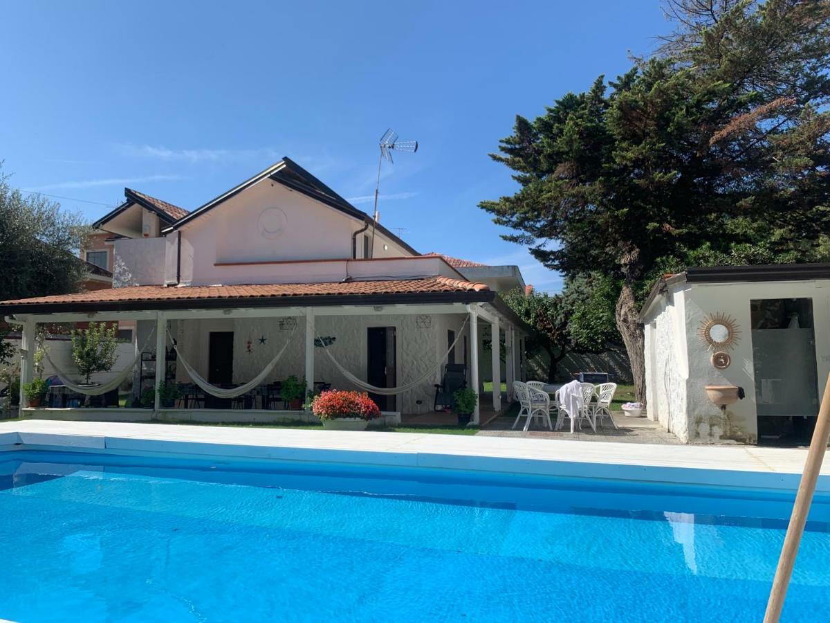 Villa Avvocato Catapano ปอนเตกัญญาโน ภายนอก รูปภาพ